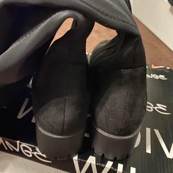 Over the knee boots - Picture 6 of 6